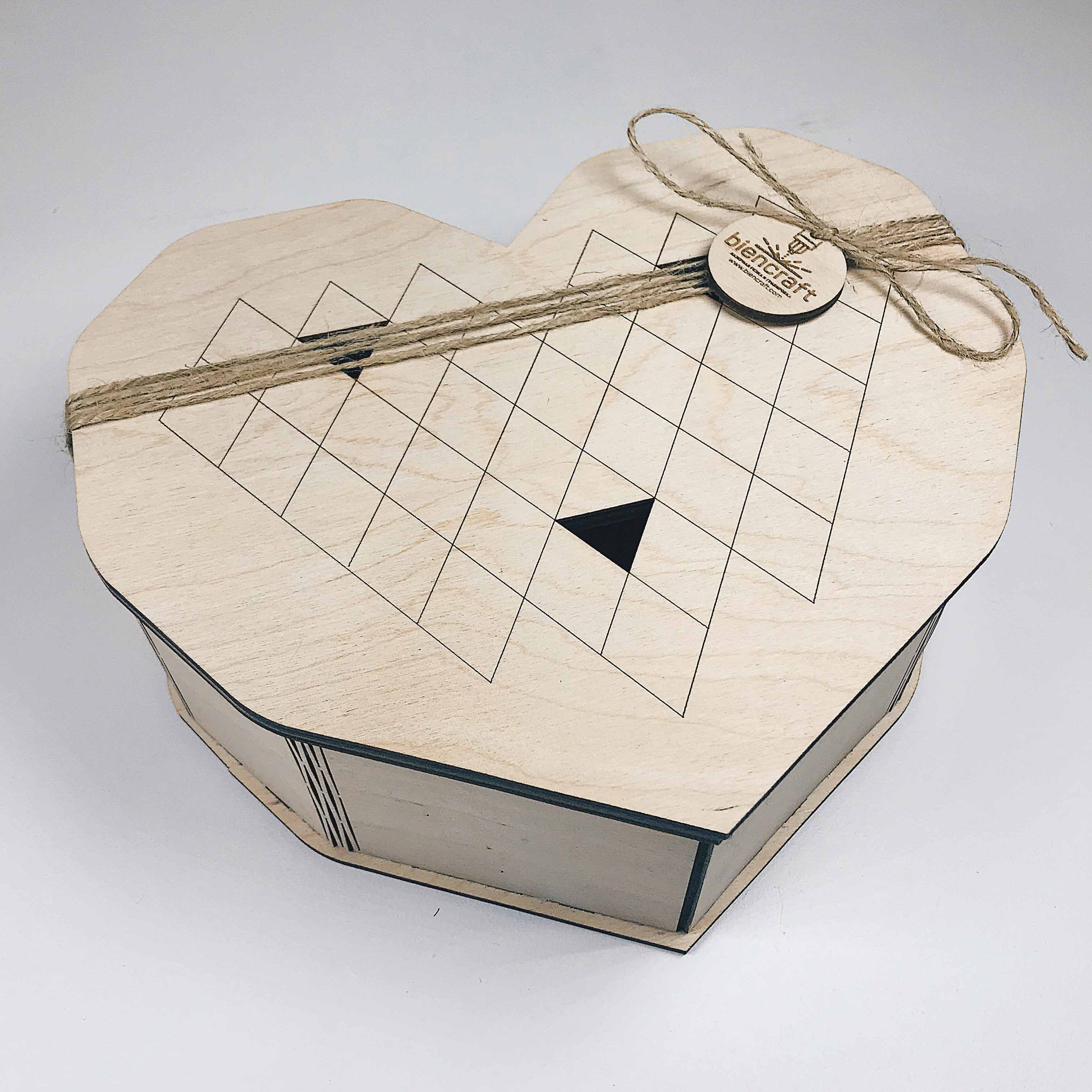 Коробка Сердце из фанеры 200 грн
